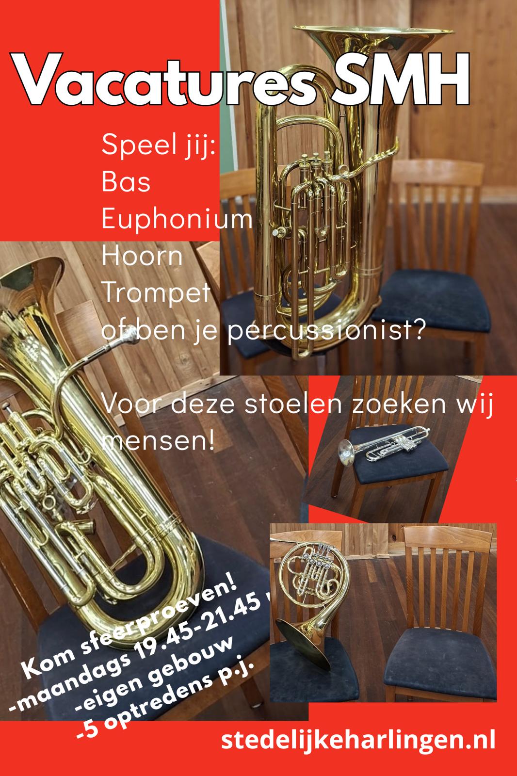 poster met vactures en foto's van de instrumenten en lege stoelen